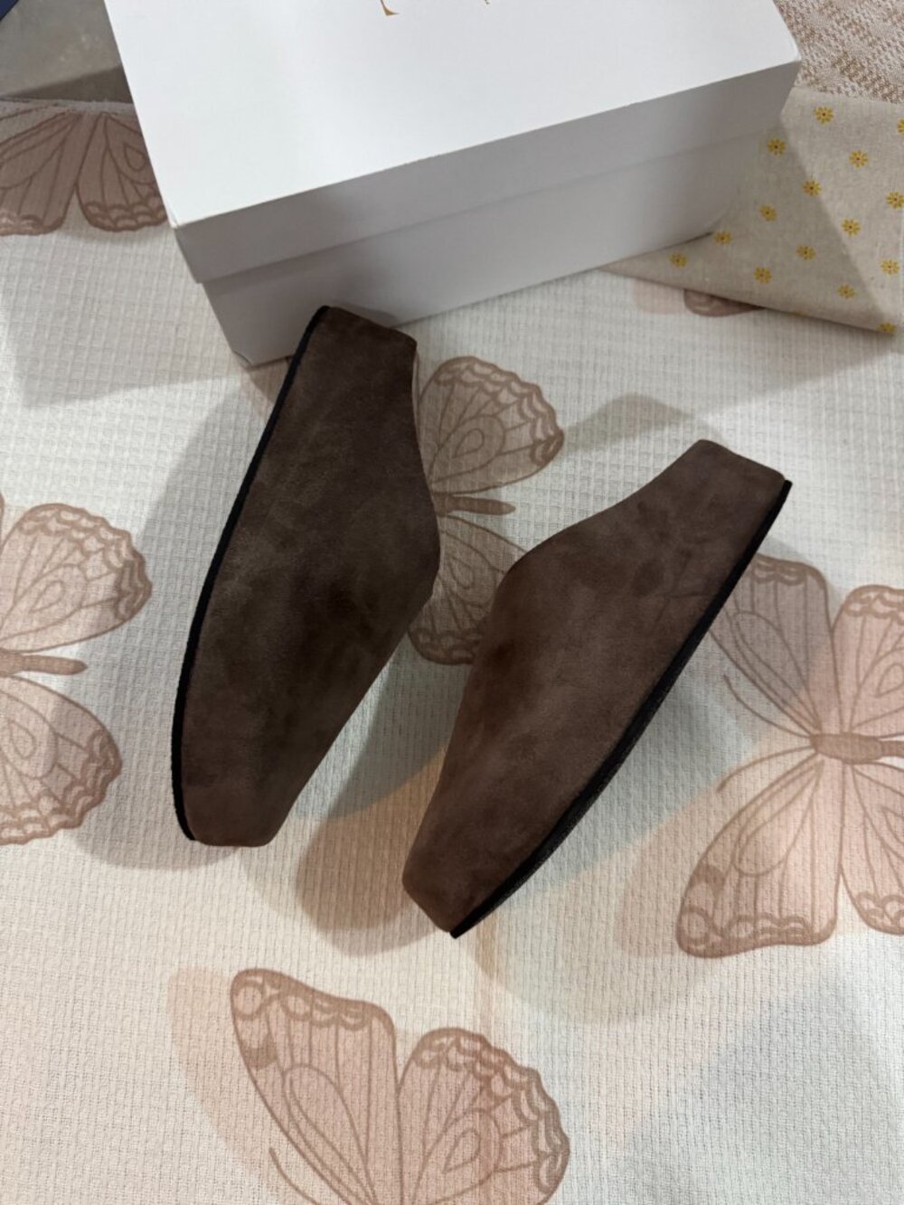 THE ROW Hudson Suede Closed-Toe Mules - Picture 3 of 9